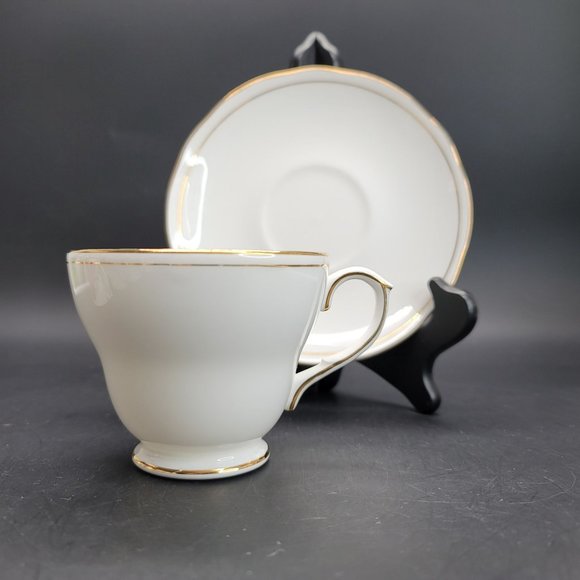 Duchess Ascot Tea Cup and Saucer Fine Bone China England BT1033 - Picture 2 of 6